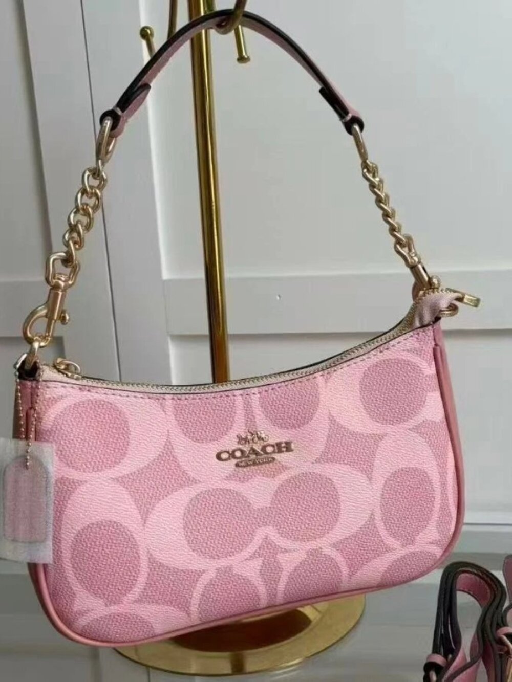 NWT COACH Teri Shoulder Bag In signature canvas/Gold/Powder Pink New CAL51